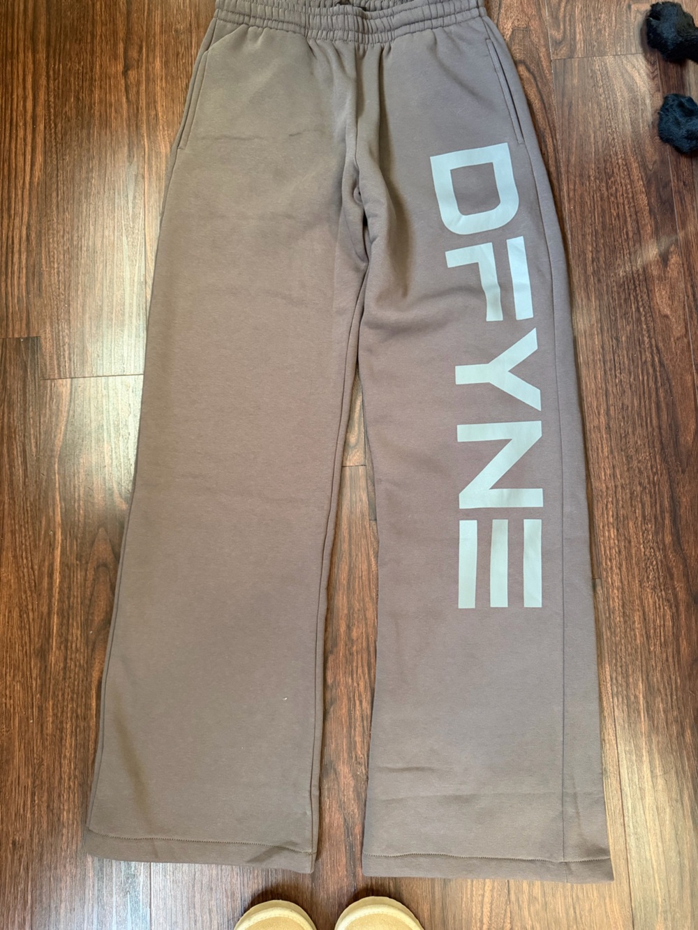 Dfyne sweatpants
